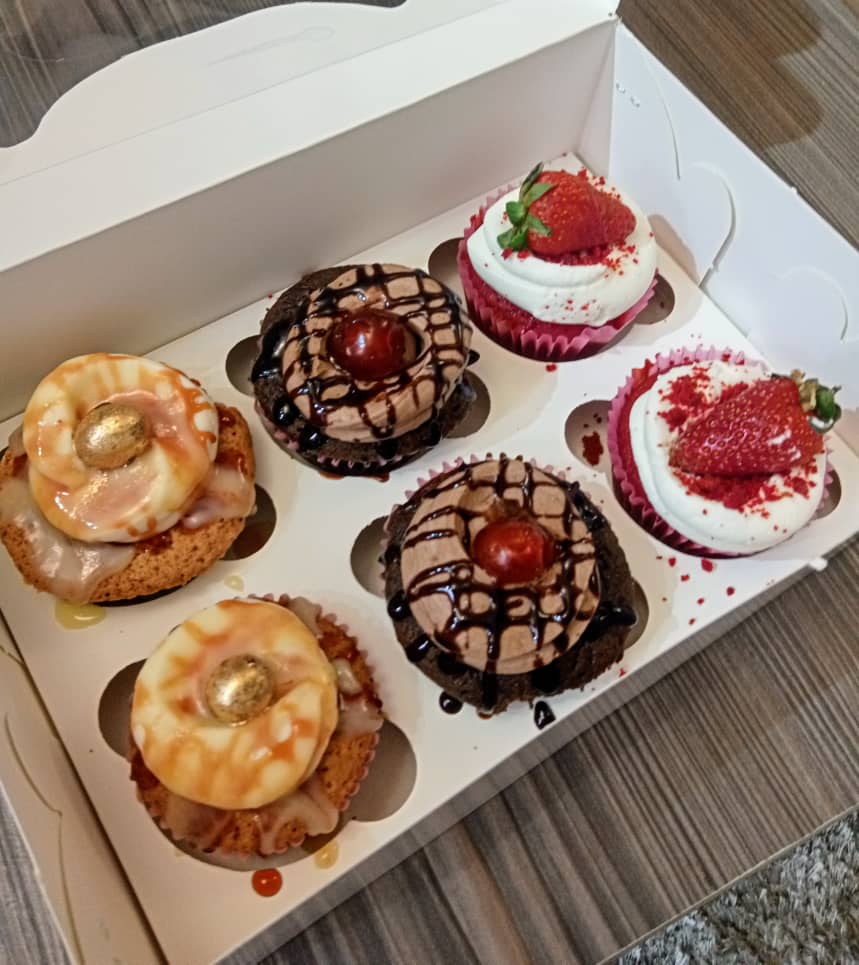 Cupcakes - 004  (Pack of 6, 12, or 24)   Strawberry-Red-Velvet-Cupcake