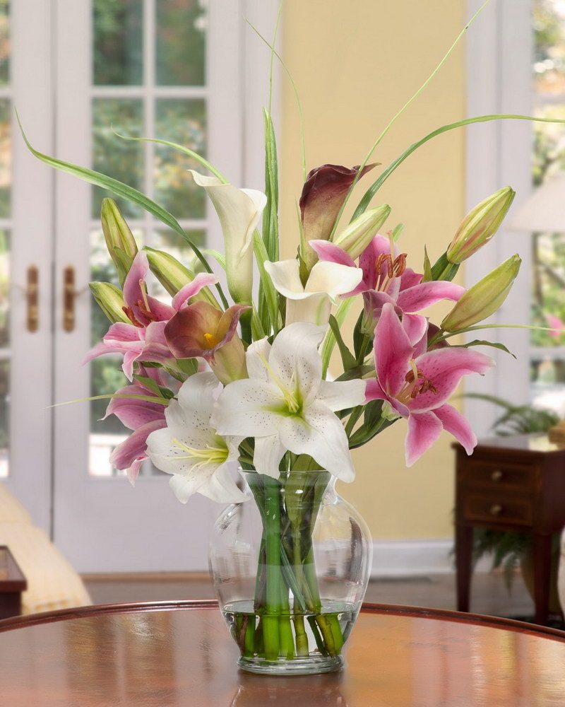 Centerpiece 107 - Open White, Pink Lily and Cally Lilies . . . more