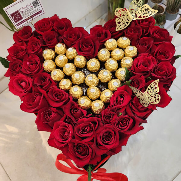 VIP Classic Roses and Chocolate - Elegant mix of Fresh cut Roses centered with luxurious Ferrero Rocher chocolates - Image 8