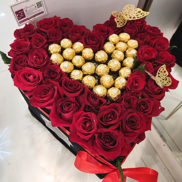 VIP Classic Roses and Chocolate - Elegant mix of Fresh cut Roses centered with luxurious Ferrero Rocher chocolates - Image 4