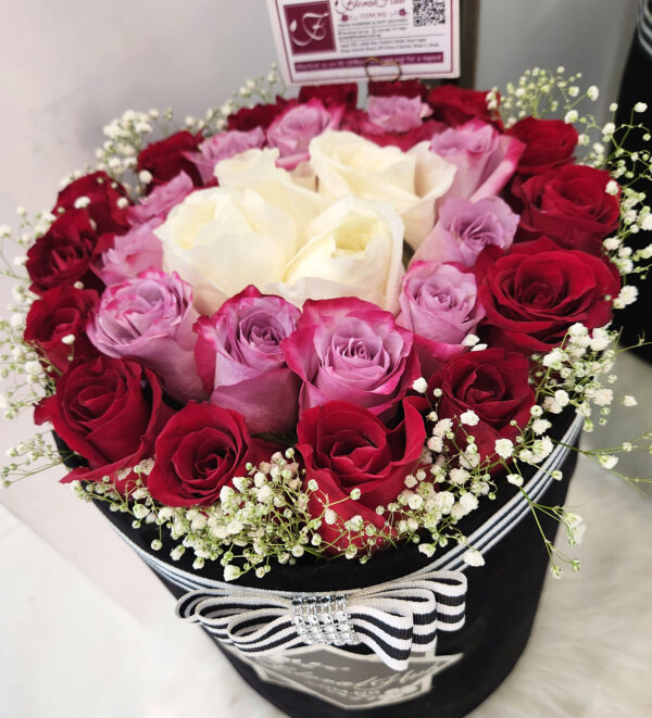 VIP Euphoria – Mixed Colours of Roses and Million Stars or Statice - Image 6